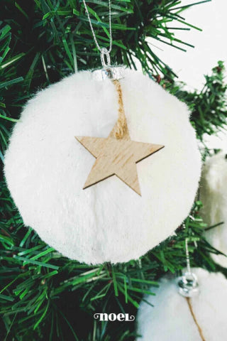 Bola decorada Natal Pelúcia/glitter branco - 10cm c/3