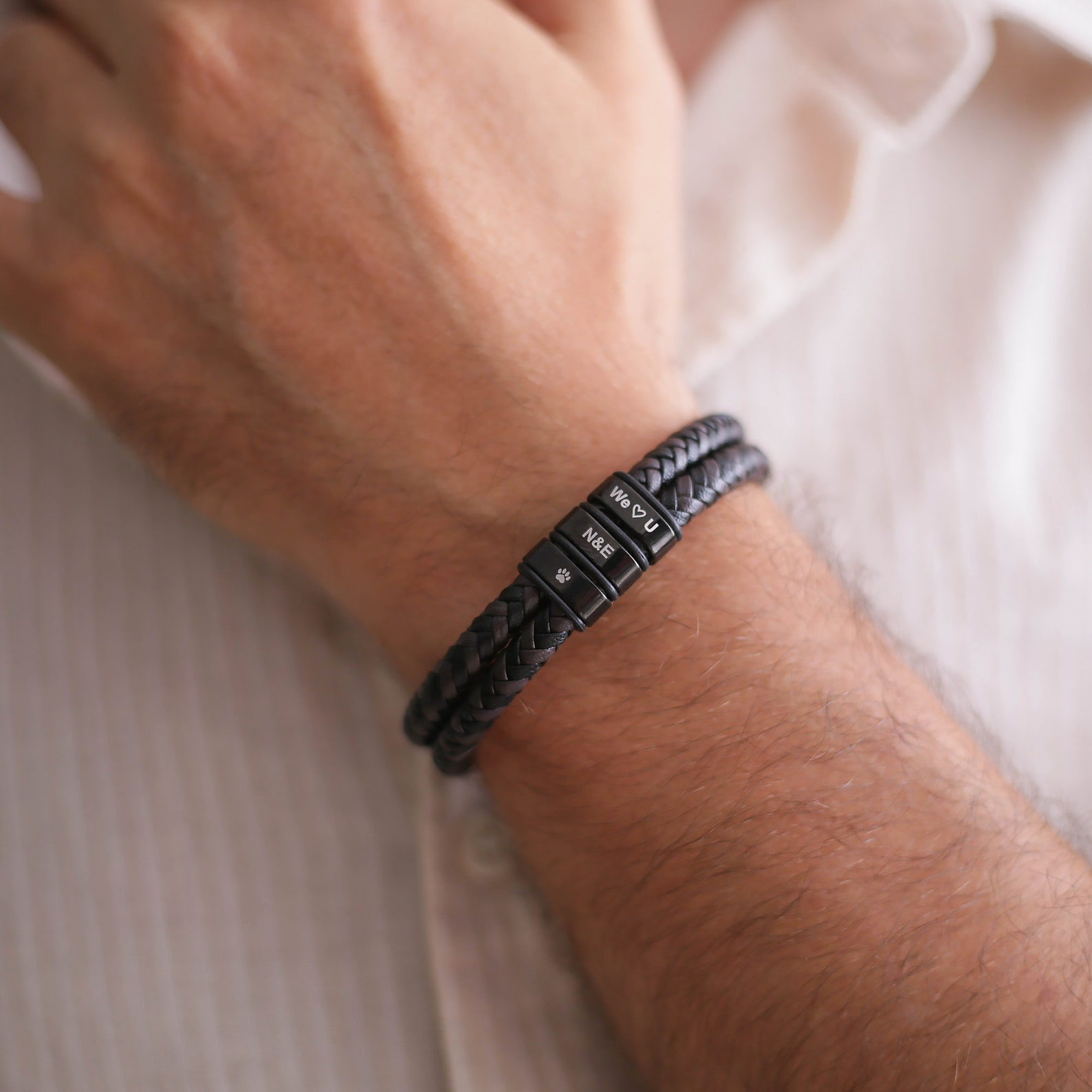 Bracelete Masculino Personalizável com nomes - Grave o nome da sua família com 50% OFF + Frete Grátis