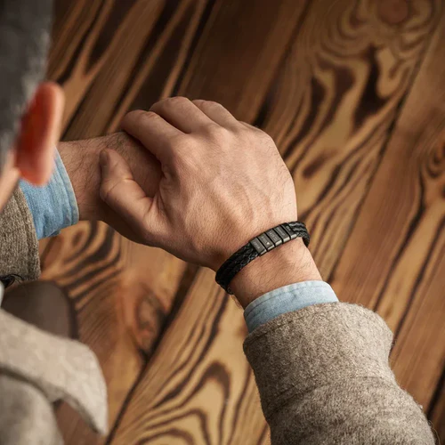 Bracelete Masculino Guardião da Família 3 tiras -  Personalizável com nomes | Oferta Especial + Frete Grátis!