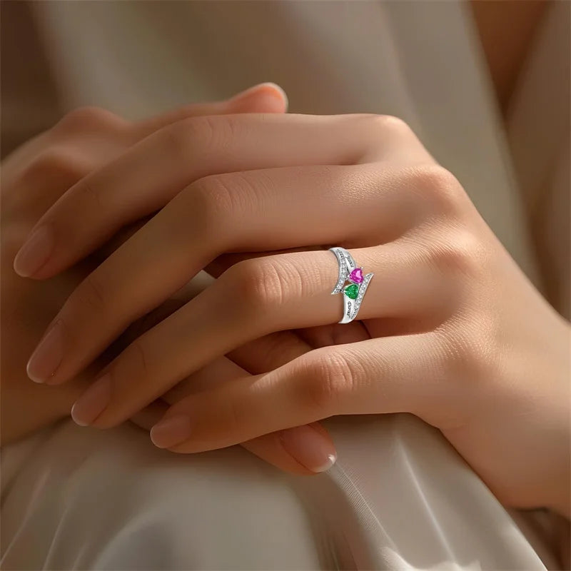 Anel Amor Infinito – Com Nomes e Pedras do Mês de Nascimento