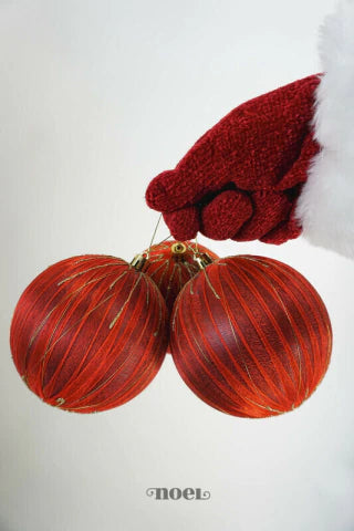 Bola decorada Natal fita vermelha c/ detalhes dourado - 10cm c/3