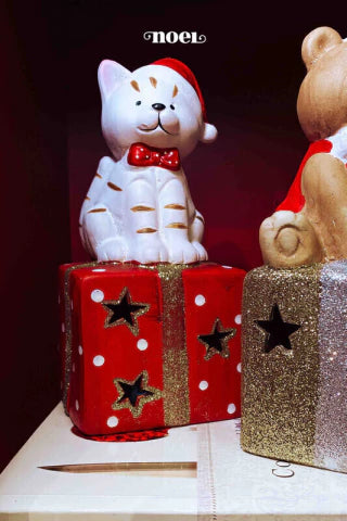 Gatinho presente natal resina c/ led vermelho/branco - 20cm