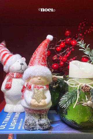 Boneco Natal nevado c/ estrela resina branco/vermelho - 20cm