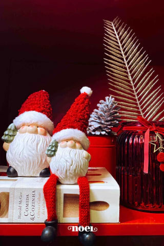 Papai noel sentado resina/tecido vermelho/branco - 27cm